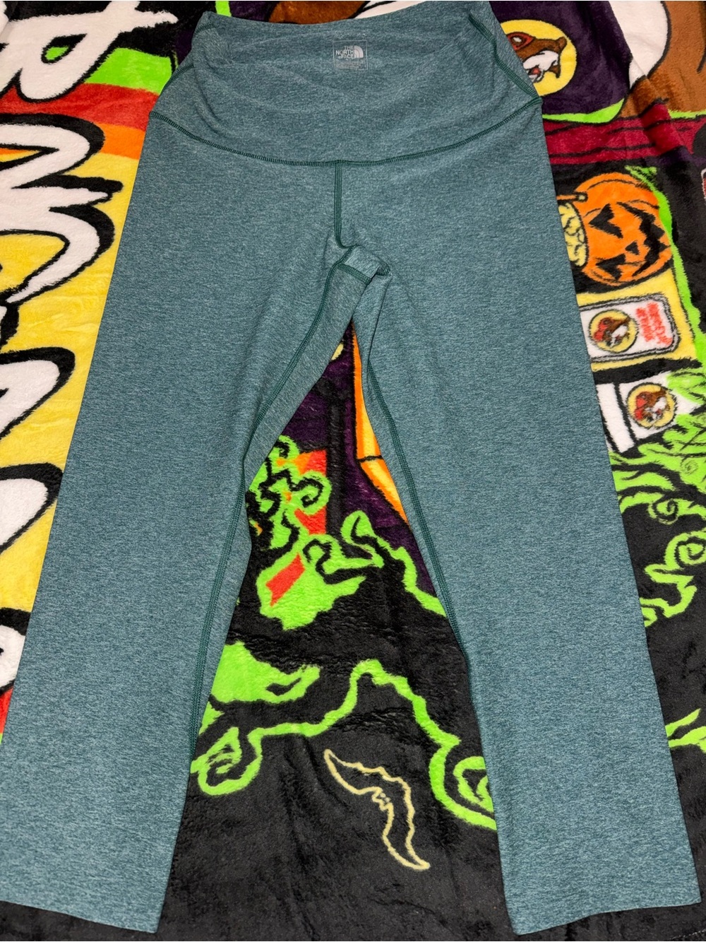 The North Face women’s gray-ish- Teal Athletic capri Leggings